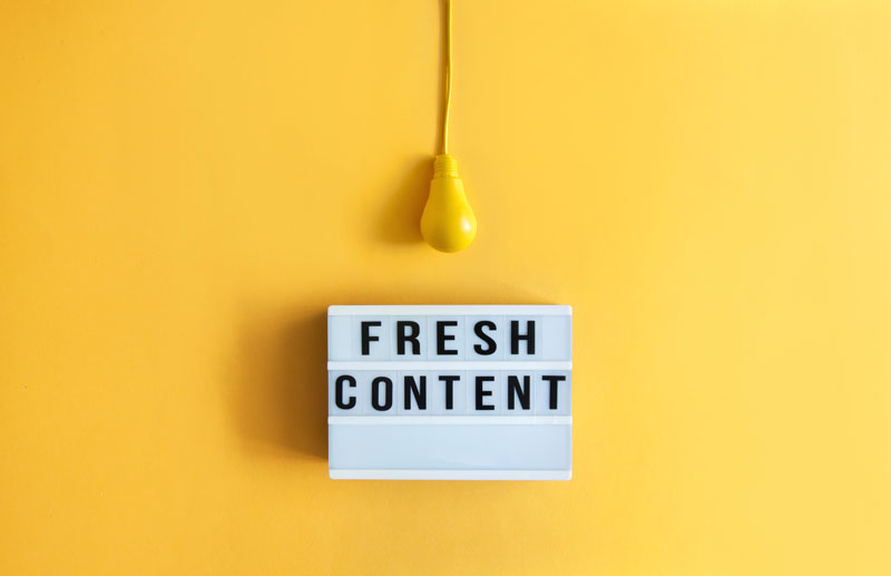 Fresh content message box with lightbulb